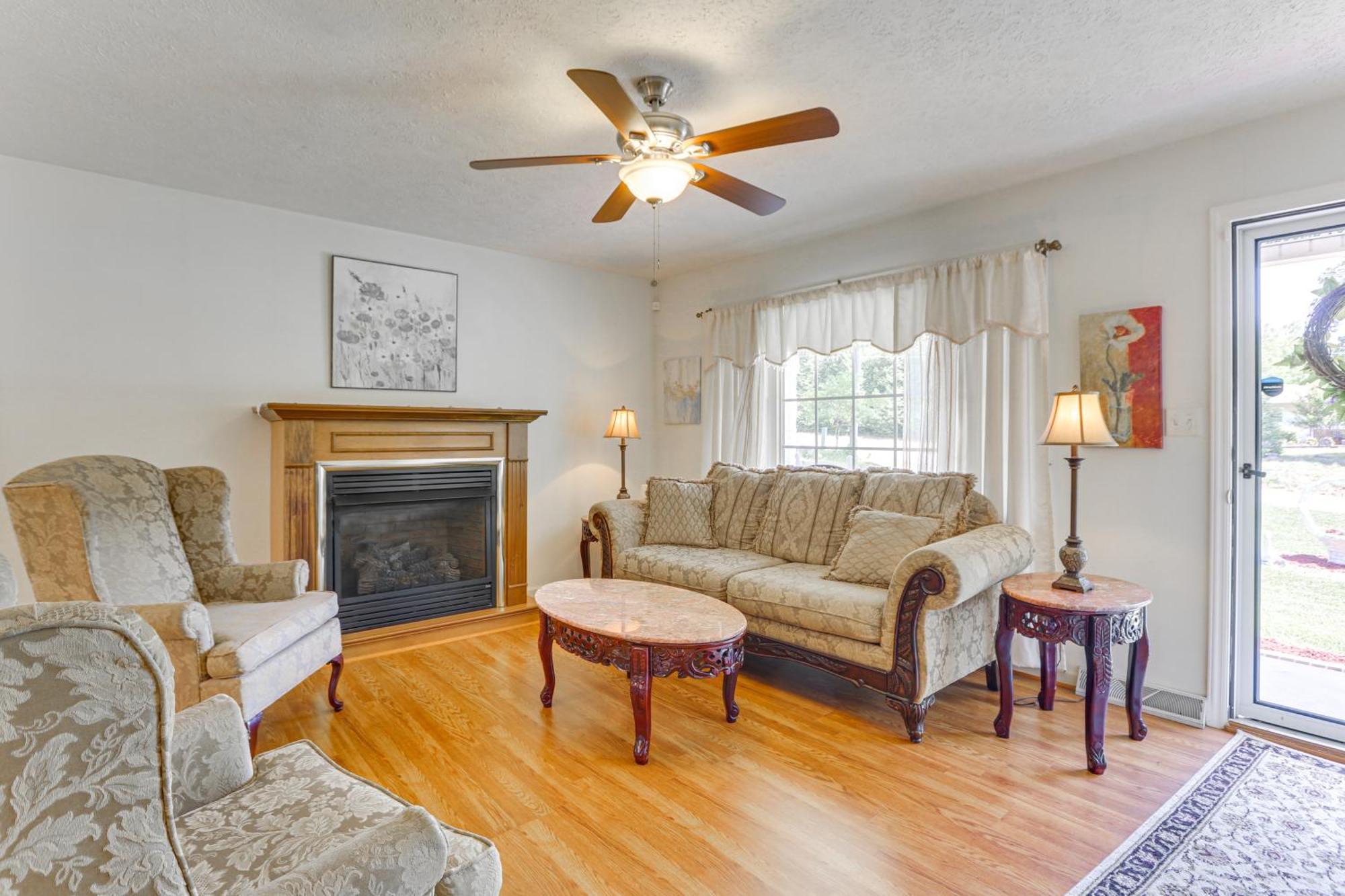 Chatham Getaway With Fireplace, Deck And Gas Grill! Екстериор снимка